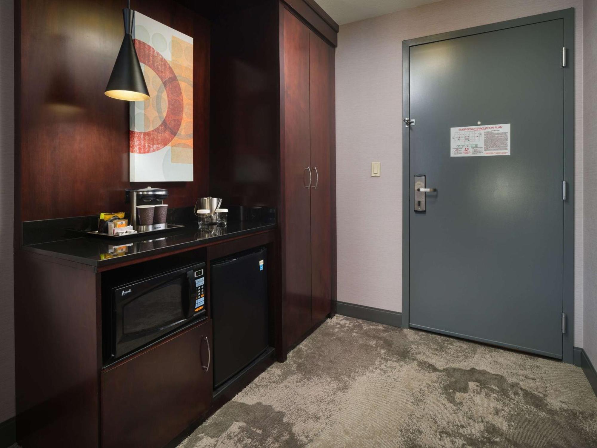 Doubletree By Hilton Hotel Chattanooga Downtown Екстер'єр фото