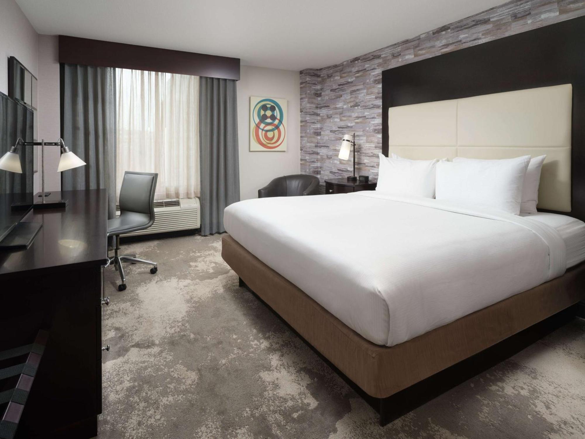 Doubletree By Hilton Hotel Chattanooga Downtown Екстер'єр фото