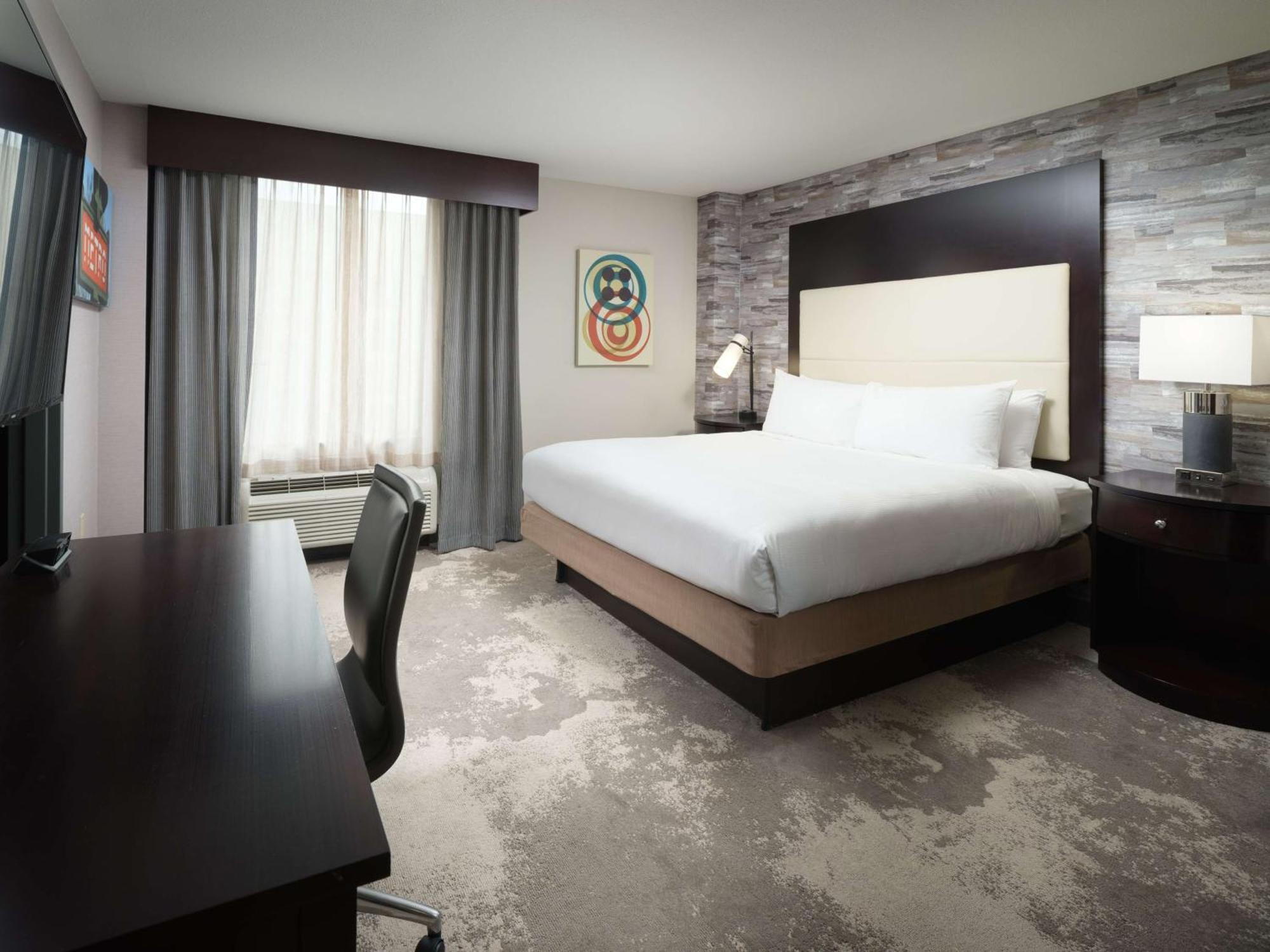 Doubletree By Hilton Hotel Chattanooga Downtown Екстер'єр фото