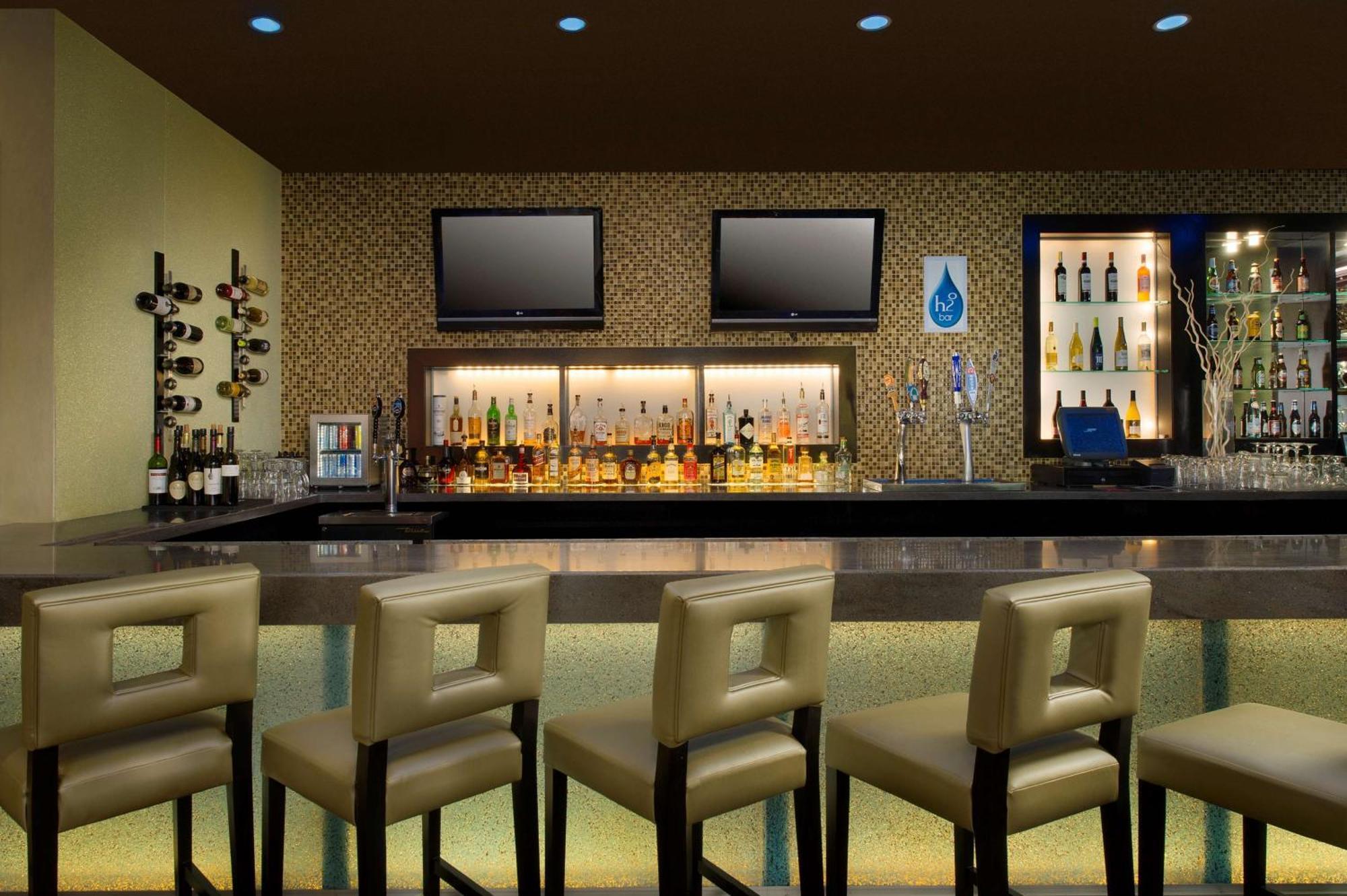 Doubletree By Hilton Hotel Chattanooga Downtown Екстер'єр фото